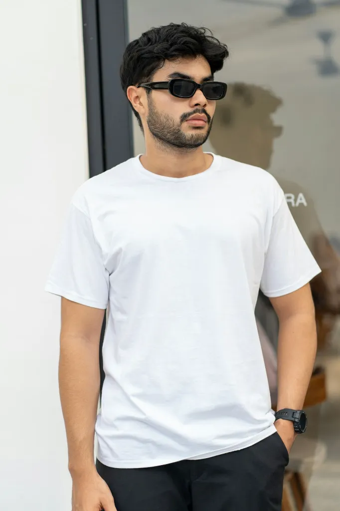 unsplash_PGWXzt21X64_white t-shirt.webp
